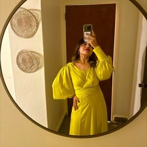 New celestial Blouson -sleeve Banana Republic maxi dress size 2